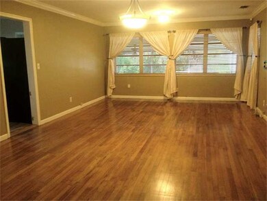 Den/Family/Great Room