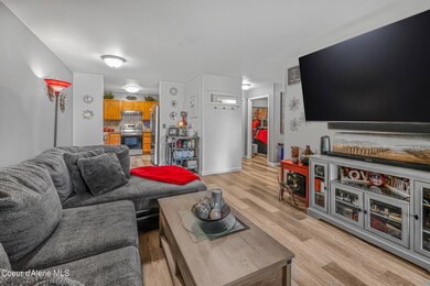RealVue - 2024 0819 - 304 N Greensferry,