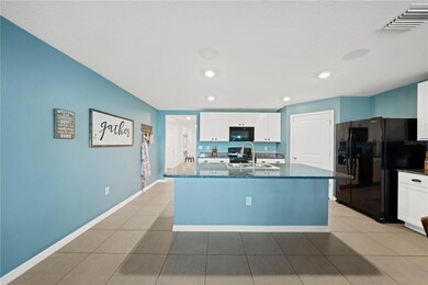 8046 Broad Pointe Dr, Zephyrhills, FL 33540 - photo 6