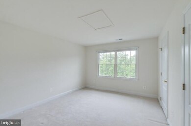 43248 Valiant Dr, Chantilly, VA 20152 - photo 6