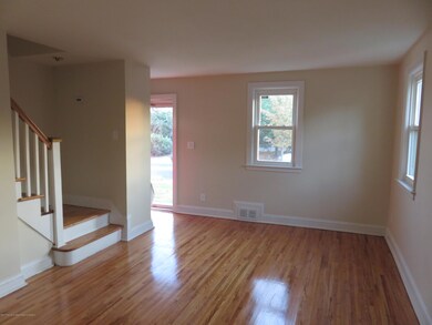 762 N Stiles St, Linden, NJ 07036 - photo 5