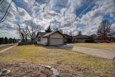 3108 W Broadmoor-63
