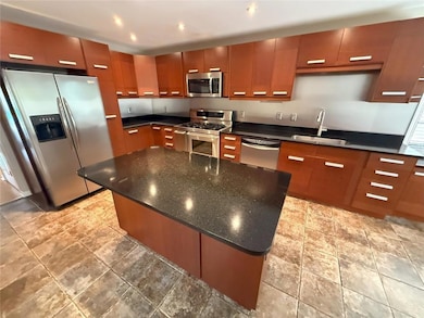 290 Sweetwater Trace, Roswell, GA 30076 - photo 4