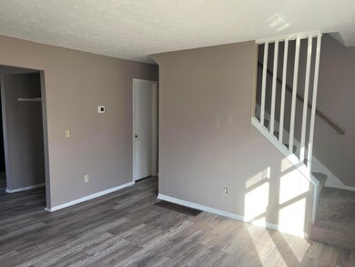 3497 Nutcreek Ct unit 499, Columbus, OH 43224 - photo 2