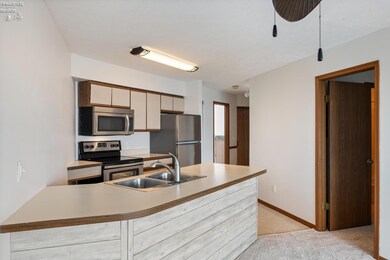 1789 N Windward Dr, Port Clinton, OH 43452 - photo 7