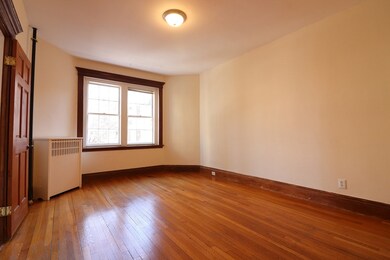 5 Fuller St unit 4, Brookline, MA 02446 - photo 3