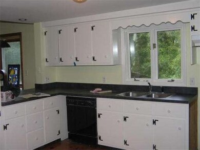 102 Vineyard Ave, Vineyard Haven, MA 02568 - photo 6