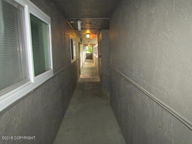 111-138751 Unit Hallway