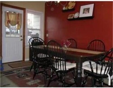 381 Shea St, Fitchburg, MA 01420 - photo 7