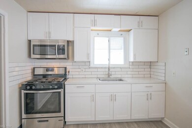 Tile backsplash!
