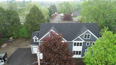 21 Pleasant St unit B, Wellesley, MA 02482 - photo 4