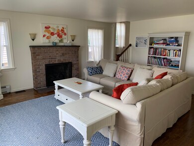 Spacious Living room