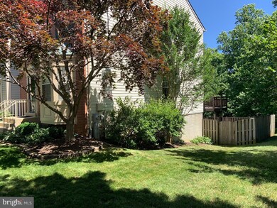 9229 Howland Rd, Laurel, MD 20723 - photo 2