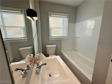 810 Thayer St unit 2, Akron, OH 44310 - photo 6