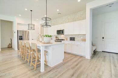 22749 E Poco Calle, Queen Creek, AZ 85142 - photo 5