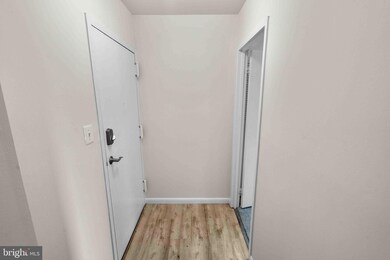 17810 Buehler Rd unit 153, Olney, MD 20832 - photo 2