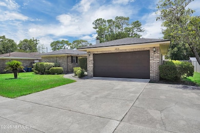 1610 Derringer Rd, Jacksonville, FL 32225 - photo 2