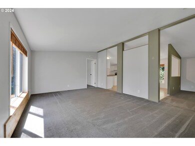 94780 Marcola Rd, Marcola, OR 97454 - photo 6