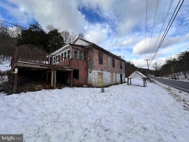 1896 Winchester Grade Rd, Berkeley Springs, WV 25411 - photo 5