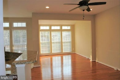 22064 Chelsy Paige Square, Ashburn, VA 20148 - photo 4