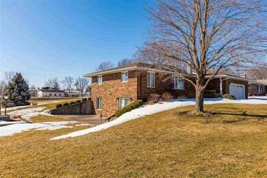 109 W Cummings St, Wayland, IA 52654 - photo 3