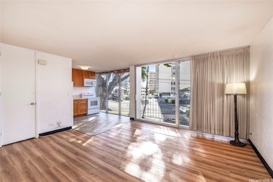 Hale O Kalani Towers unit 106, Honolulu, HI 96822 - photo 4