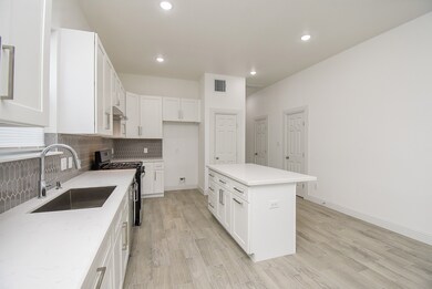 8022 Sealey St, Houston, TX 77088 - photo 7