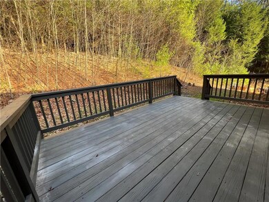 460 Lower Middle Creek Rd, Kunkletown, PA 18058 - photo 4