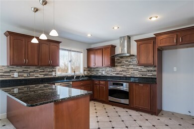 5 Laurie Ann Ct, Johnston, RI 02919 - photo 4