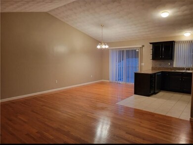 15 S Locust Ave unit 1, North Providence, RI 02911 - photo 2