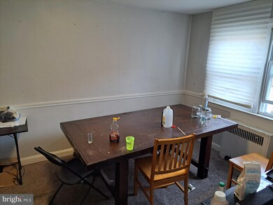 1015 Leiper St, Crum Lynne, PA 19022 - photo 2