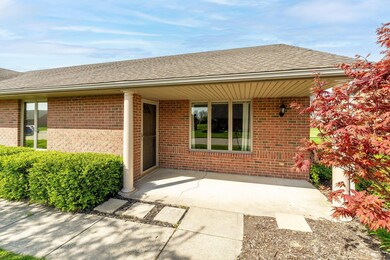 796 Hickory Hill Dr, Marysville, OH 43040 - photo 4