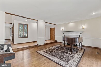 6515 Brooklyn Bridge Rd, Laurel, MD 20707 - photo 5