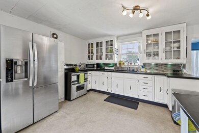 16-web-or-mls-1307 Lucas St-16