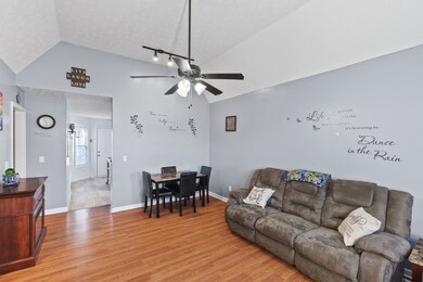 105 Todd Ct, Portland, TN 37148 - photo 6