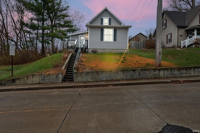 183 W Vine St, Roanoke, IN 46783 - photo 2