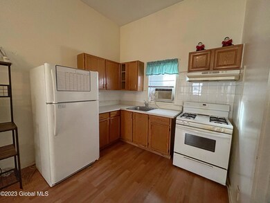 146 Maple St, Glens Falls, NY 12801 - photo 7