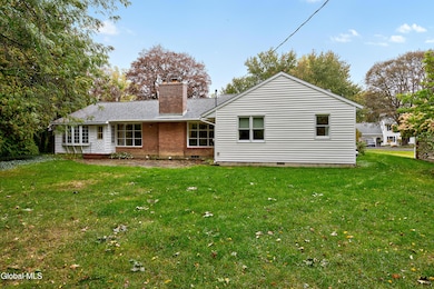 2472 Hilltop Rd, Schenectady, NY 12309 - photo 6