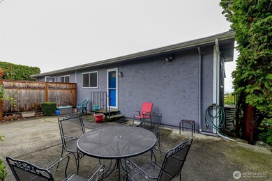 842 S 227th Place unit A, Des Moines, WA 98198 - photo 4