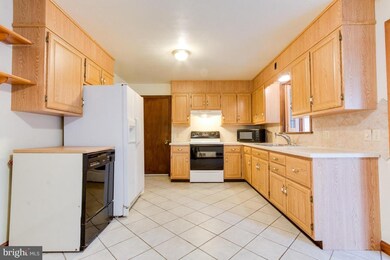 27 Walnut Dr, Ephrata, PA 17522 - photo 6