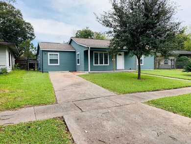 7631 El Rancho St, Houston, TX 77087 - photo 2