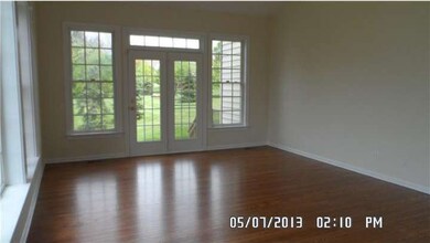 132 Magnolia Dr, Phoenixville, PA 19460 - photo 6