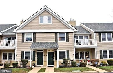 8 Comly Ct, Flourtown, PA 19031 - photo 2