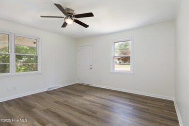 671 Forest Dr, Robbins, NC 27325 - photo 4