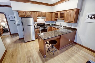 10 Clark Place unit 1/2, Columbus, OH 43201 - photo 5