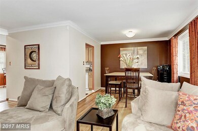 8605 Lagrange St, Lorton, VA 22079 - photo 5