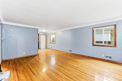 751 Van Buren Ave, Saint Paul, MN 55104 - photo 2