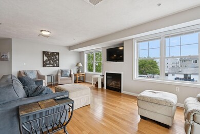 170 E Grand Ave unit 8, Old Orchard Beach, ME 04064 - photo 7