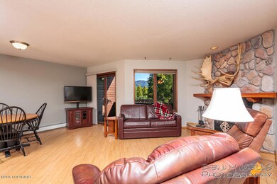 Living Room-20150824-1592