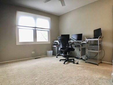 15 Fox Ct E, Buffalo Grove, IL 60089 - photo 4